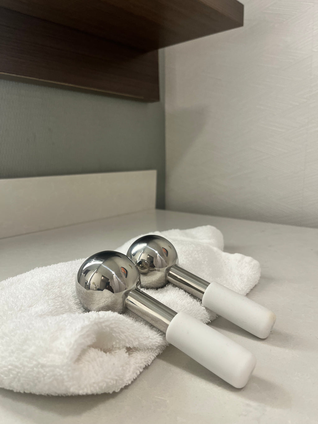 Cryo Ice Globes-Facial Cold Therapy Set